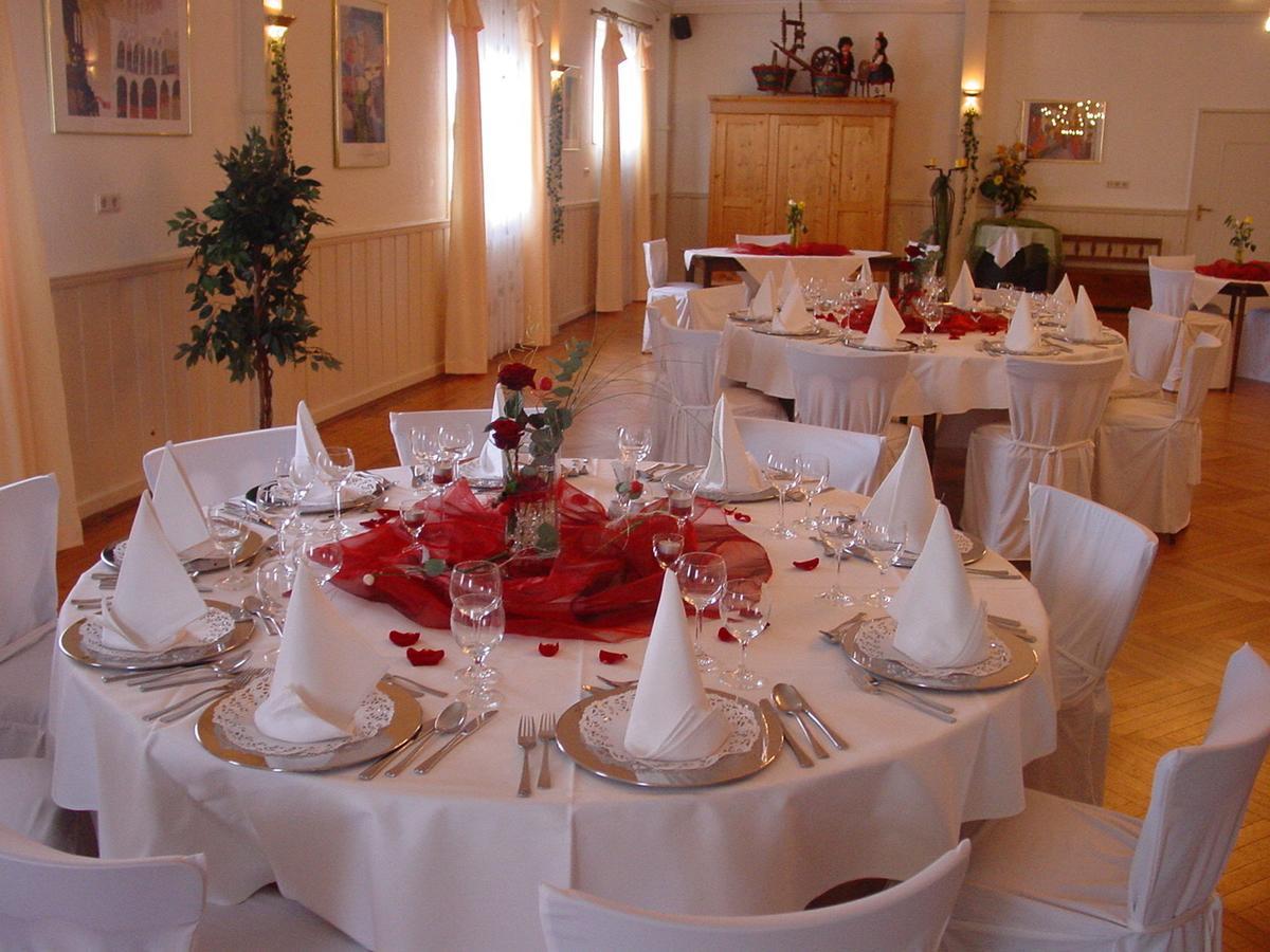 Gasthof Rockensuess Schwalmstadt Esterno foto
